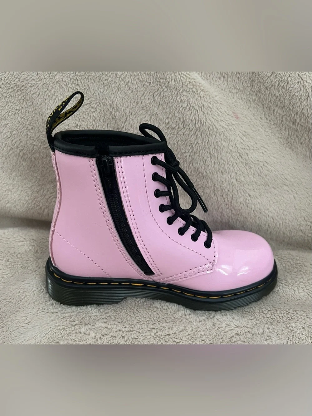 NWB Dr. Martens Toddler Girl Pink Patent Lace-Up Combat Boots